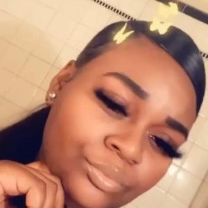 Meet your Posher, Deauviaa